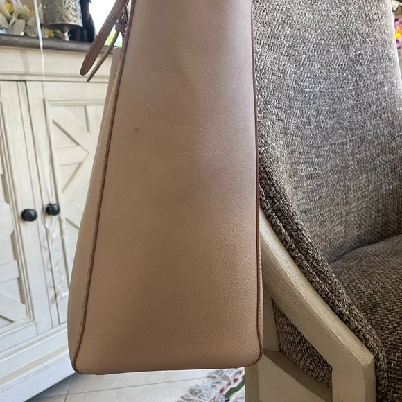 Tory Burch Pink Bag - Picture 4 of 16